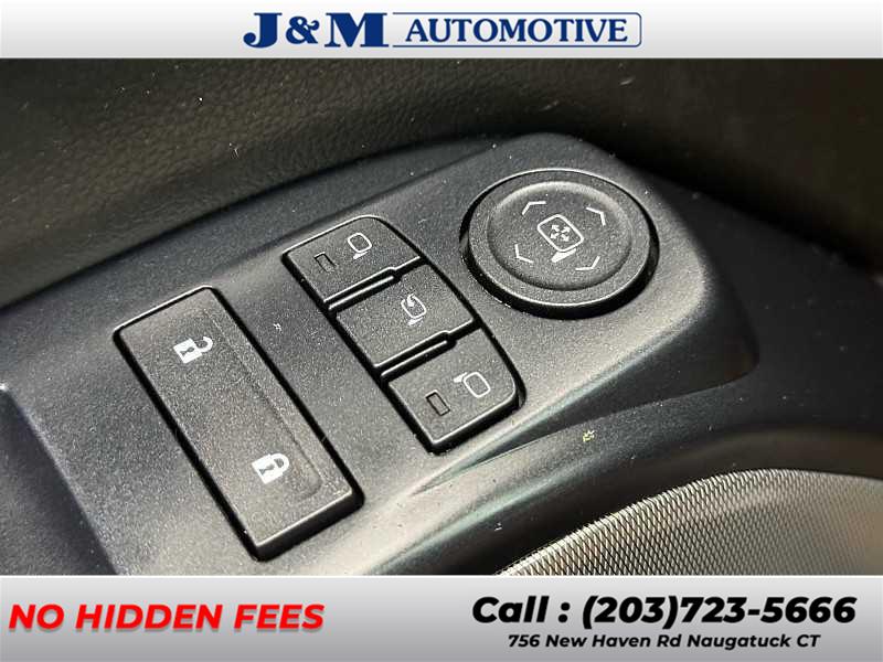 2017 Chevrolet Silverado 1500 LTZ, available for sale in Naugatuck, Connecticut | J&M Automotive Sls&Svc LLC. Naugatuck, Connecticut 2017 Chevrolet Silverado 1500 LTZ, available for sale in Naugatuck, Connecticut | J&M Automotive Sls&Svc LLC. Naugatuck, Connecticut