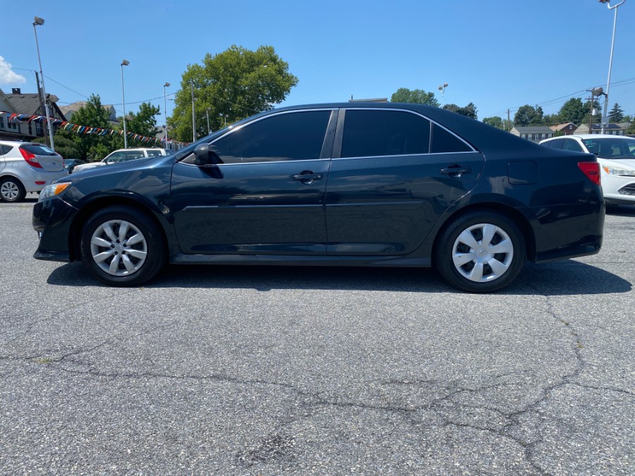 2013 Toyota Camry 4dr Sdn I4 Auto SE (Natl), available for sale in Bethlehem, Pennsylvania | Best Auto Deals LLC. Bethlehem, Pennsylvania 2013 Toyota Camry 4dr Sdn I4 Auto SE (Natl), available for sale in Bethlehem, Pennsylvania | Best Auto Deals LLC. Bethlehem, Pennsylvania