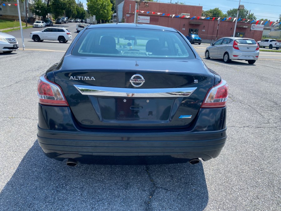 2013 Nissan Altima 4dr Sdn I4 2.5 S, available for sale in Bethlehem, Pennsylvania | Best Auto Deals LLC. Bethlehem, Pennsylvania 2013 Nissan Altima 4dr Sdn I4 2.5 S, available for sale in Bethlehem, Pennsylvania | Best Auto Deals LLC. Bethlehem, Pennsylvania
