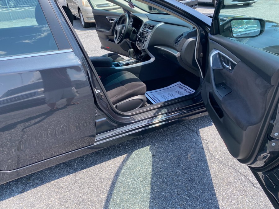 2013 Nissan Altima 4dr Sdn I4 2.5 S, available for sale in Bethlehem, Pennsylvania | Best Auto Deals LLC. Bethlehem, Pennsylvania 2013 Nissan Altima 4dr Sdn I4 2.5 S, available for sale in Bethlehem, Pennsylvania | Best Auto Deals LLC. Bethlehem, Pennsylvania