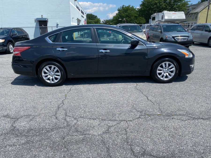 2013 Nissan Altima 4dr Sdn I4 2.5 S, available for sale in Bethlehem, Pennsylvania | Best Auto Deals LLC. Bethlehem, Pennsylvania 2013 Nissan Altima 4dr Sdn I4 2.5 S, available for sale in Bethlehem, Pennsylvania | Best Auto Deals LLC. Bethlehem, Pennsylvania