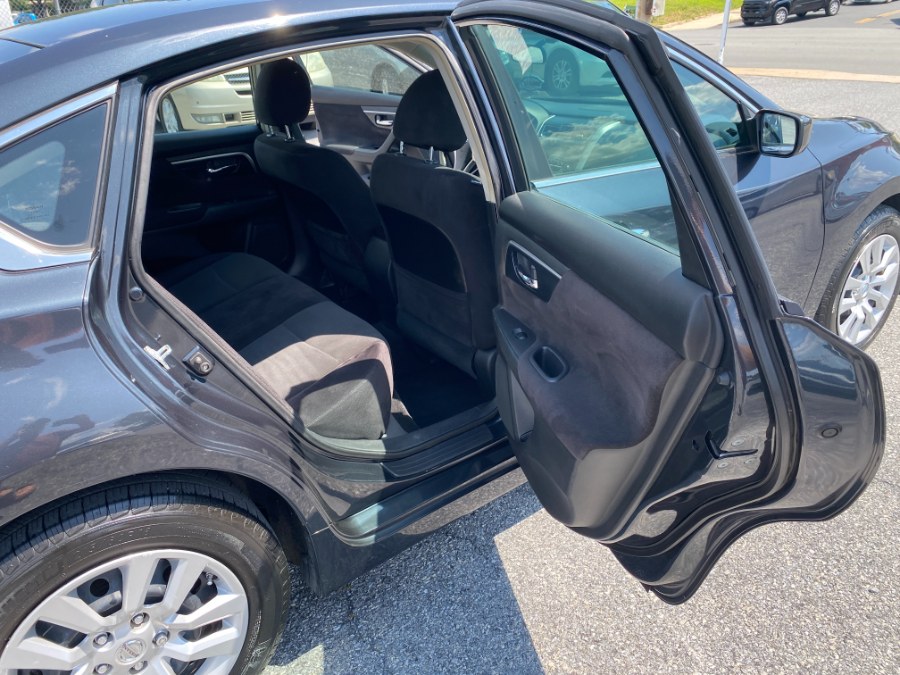 2013 Nissan Altima 4dr Sdn I4 2.5 S, available for sale in Bethlehem, Pennsylvania | Best Auto Deals LLC. Bethlehem, Pennsylvania 2013 Nissan Altima 4dr Sdn I4 2.5 S, available for sale in Bethlehem, Pennsylvania | Best Auto Deals LLC. Bethlehem, Pennsylvania
