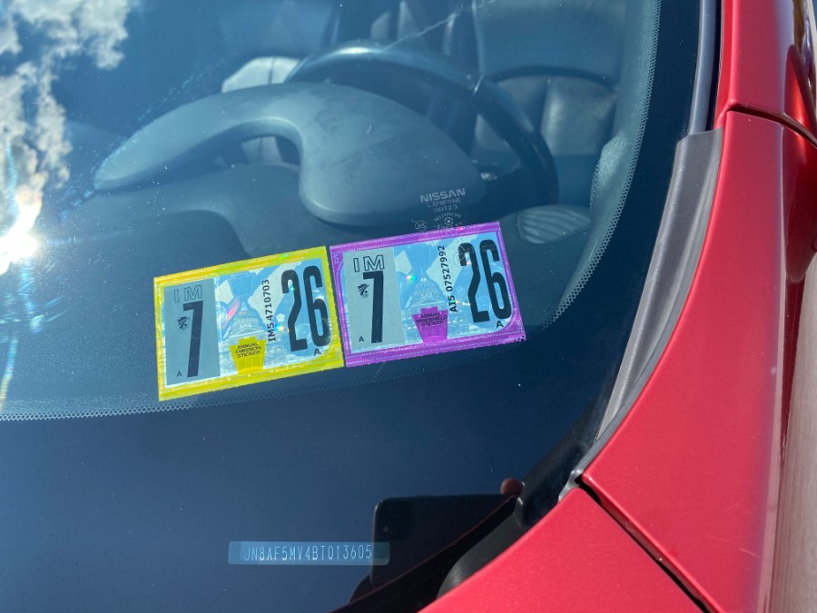 2011 Nissan JUKE 5dr Wgn I4 CVT SV AWD, available for sale in Bethlehem, Pennsylvania | Best Auto Deals LLC. Bethlehem, Pennsylvania 2011 Nissan JUKE 5dr Wgn I4 CVT SV AWD, available for sale in Bethlehem, Pennsylvania | Best Auto Deals LLC. Bethlehem, Pennsylvania