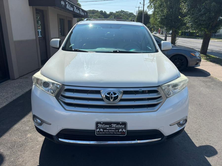 2013 Toyota Highlander 4WD 4dr V6 SE (Natl), available for sale in New haven, Connecticut | Wilson Maturo Motors. New haven, Connecticut 2013 Toyota Highlander 4WD 4dr V6 SE (Natl), available for sale in New haven, Connecticut | Wilson Maturo Motors. New haven, Connecticut