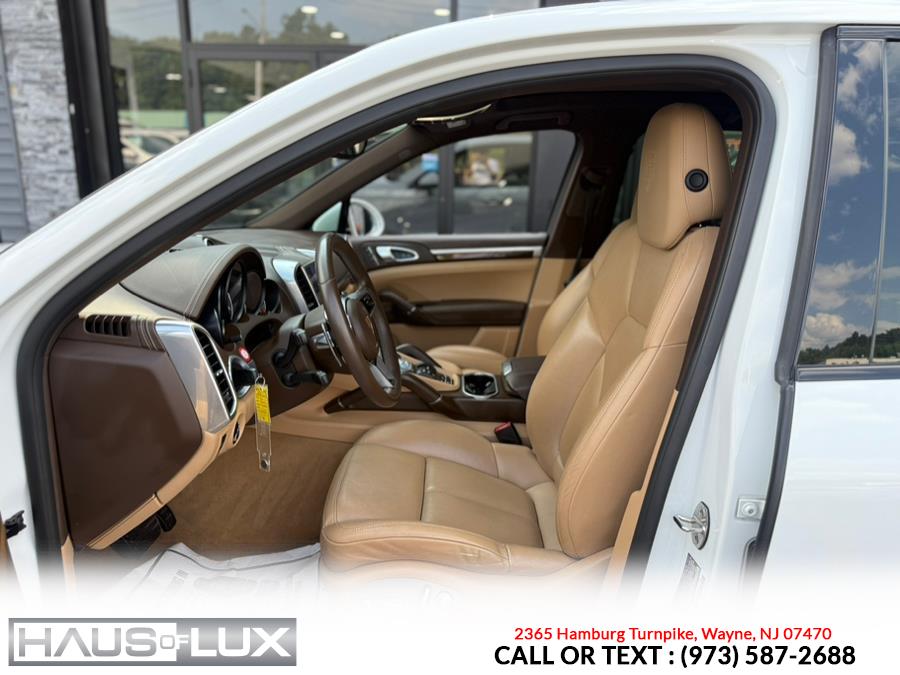 2018 Porsche Cayenne Platinum Edition AWD, available for sale in Wayne, New Jersey | Haus of Lux. Wayne, New Jersey 2018 Porsche Cayenne Platinum Edition AWD, available for sale in Wayne, New Jersey | Haus of Lux. Wayne, New Jersey