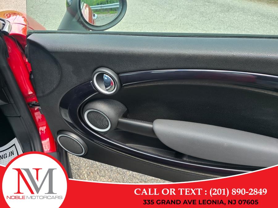 2009 MINI Cooper Hardtop 2dr Cpe, available for sale in Leonia, New Jersey | Noble Motor Cars LLC. Leonia, New Jersey 2009 MINI Cooper Hardtop 2dr Cpe, available for sale in Leonia, New Jersey | Noble Motor Cars LLC. Leonia, New Jersey