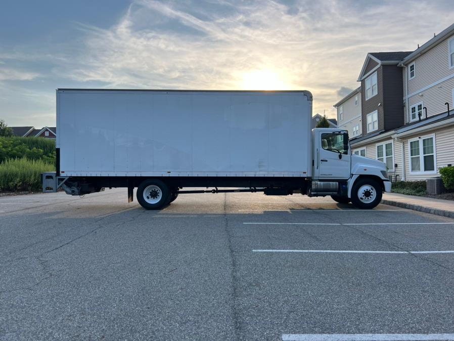 2020 Hino 268A 26FT SMYRNA BOX/MAXON LIFTGATE NON CDL, available for sale in Paterson, New Jersey | Speedway Commercial Motors LLC. Paterson, New Jersey 2020 Hino 268A 26FT SMYRNA BOX/MAXON LIFTGATE NON CDL, available for sale in Paterson, New Jersey | Speedway Commercial Motors LLC. Paterson, New Jersey