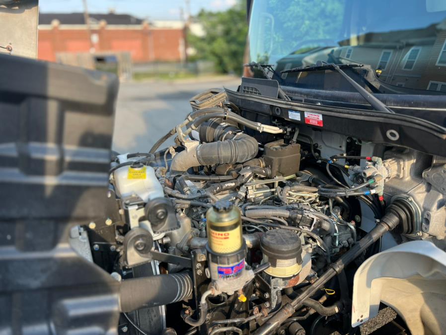 2020 Hino 268A 26FT SMYRNA BOX/MAXON LIFTGATE NON CDL, available for sale in Paterson, New Jersey | Speedway Commercial Motors LLC. Paterson, New Jersey 2020 Hino 268A 26FT SMYRNA BOX/MAXON LIFTGATE NON CDL, available for sale in Paterson, New Jersey | Speedway Commercial Motors LLC. Paterson, New Jersey
