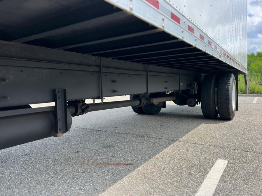2020 Hino 268A 26FT MORGAN BOX/SIDE DOOR/MAXON LIFTGATE NON CDL, available for sale in Paterson, New Jersey | Speedway Commercial Motors LLC. Paterson, New Jersey 2020 Hino 268A 26FT MORGAN BOX/SIDE DOOR/MAXON LIFTGATE NON CDL, available for sale in Paterson, New Jersey | Speedway Commercial Motors LLC. Paterson, New Jersey