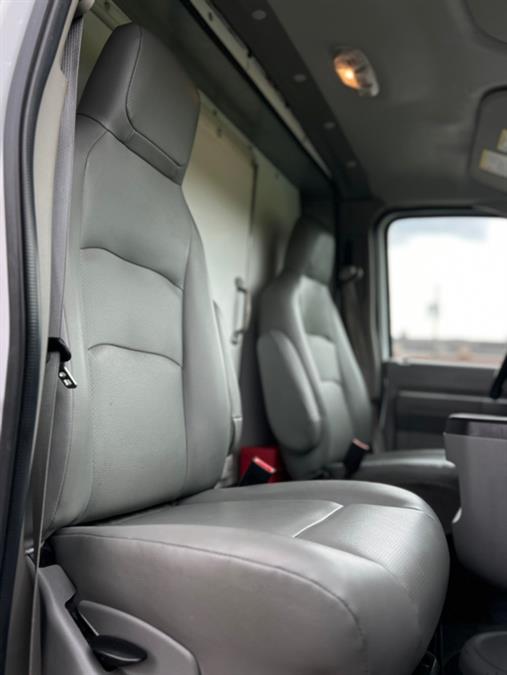 2019 Ford E-Series Cutaway E-350 DRW 176" WB, available for sale in Paterson, New Jersey | Speedway Commercial Motors LLC. Paterson, New Jersey 2019 Ford E-Series Cutaway E-350 DRW 176" WB, available for sale in Paterson, New Jersey | Speedway Commercial Motors LLC. Paterson, New Jersey
