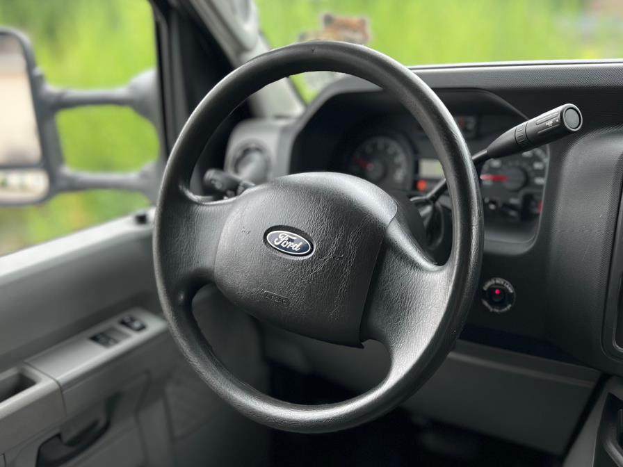 2019 Ford E-Series Cutaway E-350 DRW 176" WB, available for sale in Paterson, New Jersey | Speedway Commercial Motors LLC. Paterson, New Jersey 2019 Ford E-Series Cutaway E-350 DRW 176" WB, available for sale in Paterson, New Jersey | Speedway Commercial Motors LLC. Paterson, New Jersey
