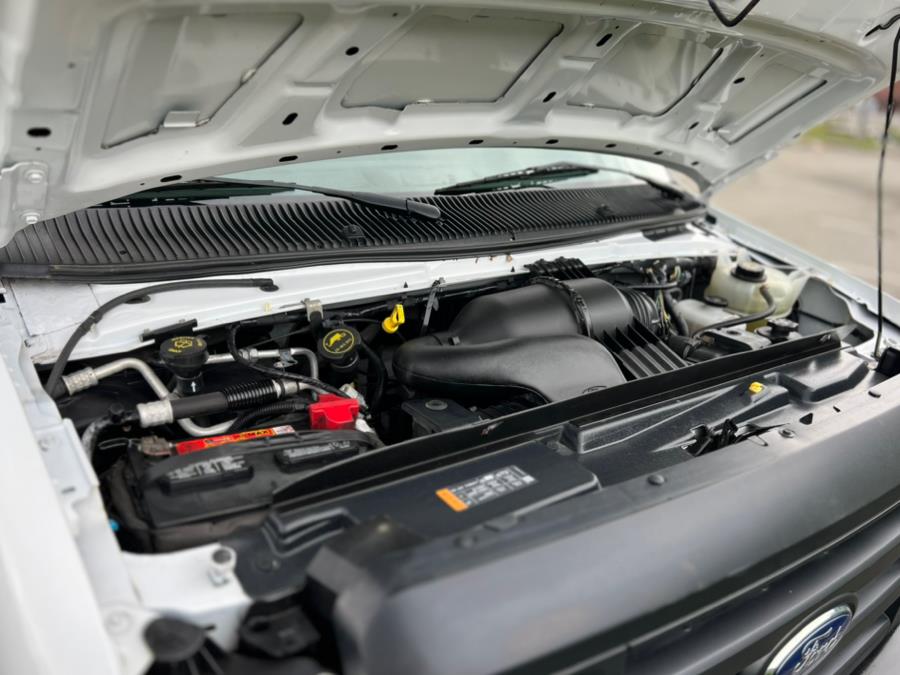 2019 Ford E-Series Cutaway E-350 DRW 176" WB, available for sale in Paterson, New Jersey | Speedway Commercial Motors LLC. Paterson, New Jersey 2019 Ford E-Series Cutaway E-350 DRW 176" WB, available for sale in Paterson, New Jersey | Speedway Commercial Motors LLC. Paterson, New Jersey