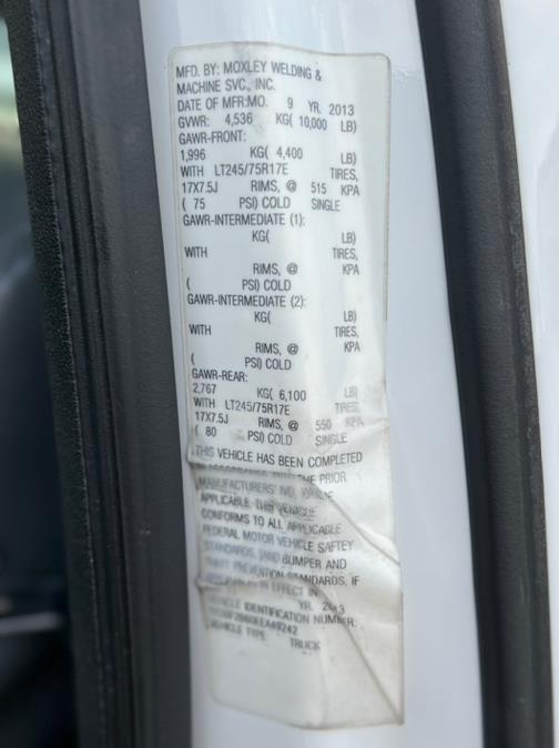 2014 Ford Super Duty F-250 SRW 4WD Reg Cab 137" XL, available for sale in Paterson, New Jersey | Speedway Commercial Motors LLC. Paterson, New Jersey 2014 Ford Super Duty F-250 SRW 4WD Reg Cab 137" XL, available for sale in Paterson, New Jersey | Speedway Commercial Motors LLC. Paterson, New Jersey