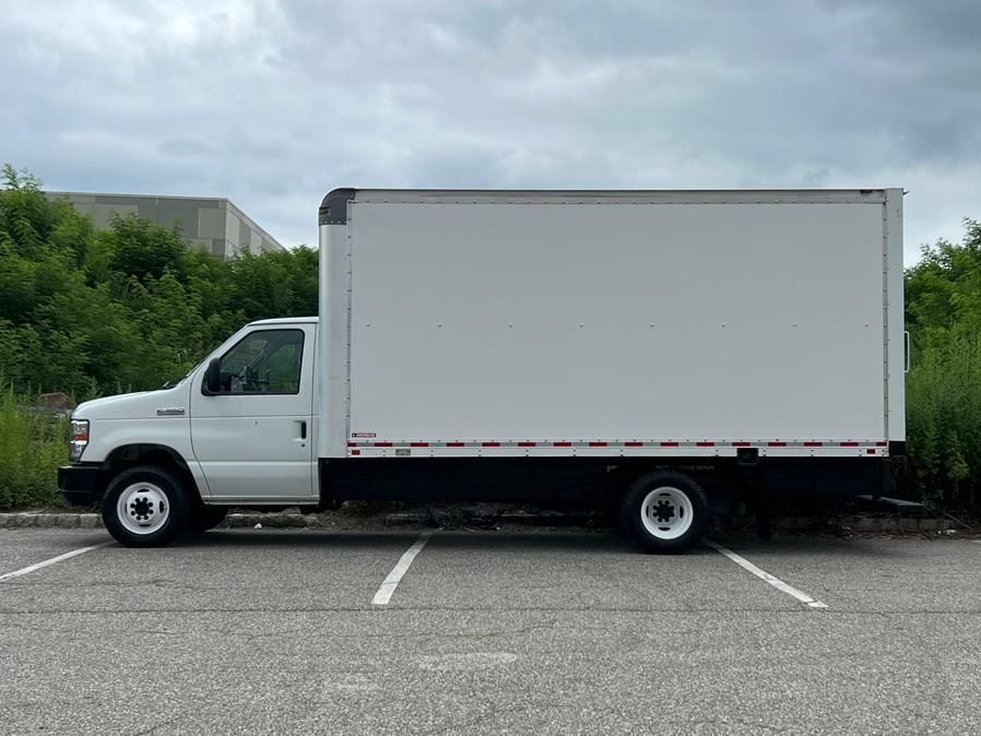 2019 Ford E-Series Cutaway E-350 DRW 176" WB, available for sale in Paterson, New Jersey | Speedway Motors LLC. Paterson, New Jersey 2019 Ford E-Series Cutaway E-350 DRW 176" WB, available for sale in Paterson, New Jersey | Speedway Motors LLC. Paterson, New Jersey