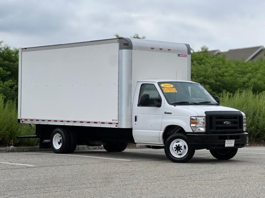 Used 2019 Ford E-Series Cutaway in Paterson, New Jersey | Speedway Motors LLC. Paterson, New Jersey