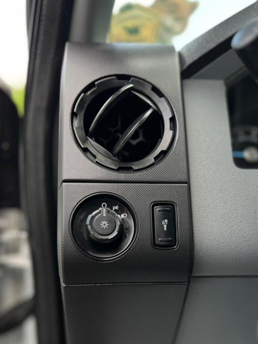 2014 Ford Super Duty F-250 SRW 4WD Reg Cab 137" XL, available for sale in Paterson, New Jersey | Speedway Motors LLC. Paterson, New Jersey 2014 Ford Super Duty F-250 SRW 4WD Reg Cab 137" XL, available for sale in Paterson, New Jersey | Speedway Motors LLC. Paterson, New Jersey