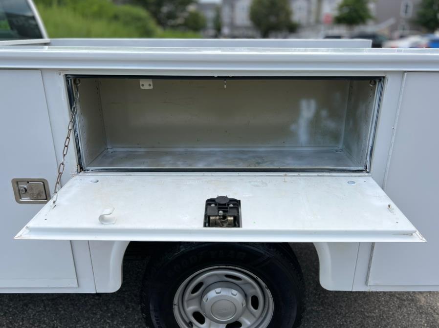 2014 Ford Super Duty F-250 SRW 4WD Reg Cab 137" XL, available for sale in Paterson, New Jersey | Speedway Motors LLC. Paterson, New Jersey 2014 Ford Super Duty F-250 SRW 4WD Reg Cab 137" XL, available for sale in Paterson, New Jersey | Speedway Motors LLC. Paterson, New Jersey