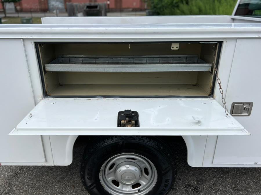 2014 Ford Super Duty F-250 SRW 4WD Reg Cab 137" XL, available for sale in Paterson, New Jersey | Speedway Motors LLC. Paterson, New Jersey 2014 Ford Super Duty F-250 SRW 4WD Reg Cab 137" XL, available for sale in Paterson, New Jersey | Speedway Motors LLC. Paterson, New Jersey