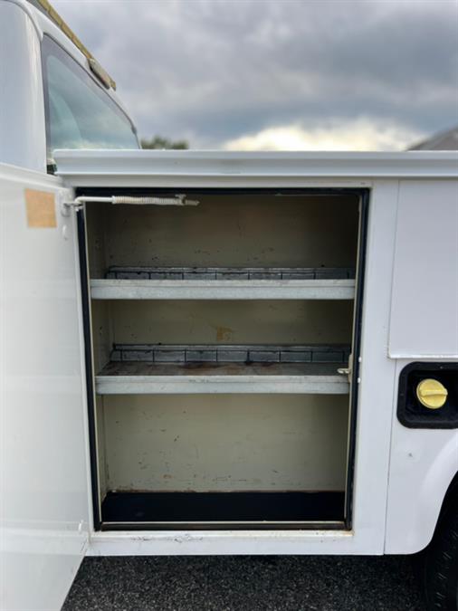 2014 Ford Super Duty F-250 SRW 4WD Reg Cab 137" XL, available for sale in Paterson, New Jersey | Speedway Motors LLC. Paterson, New Jersey 2014 Ford Super Duty F-250 SRW 4WD Reg Cab 137" XL, available for sale in Paterson, New Jersey | Speedway Motors LLC. Paterson, New Jersey