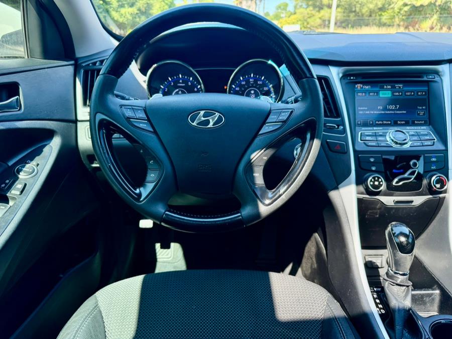 2013 Hyundai Sonata 4dr Sdn 2.4L Auto Limited, available for sale in Tarzana, California | Ivanna Auto. Tarzana, California 2013 Hyundai Sonata 4dr Sdn 2.4L Auto Limited, available for sale in Tarzana, California | Ivanna Auto. Tarzana, California