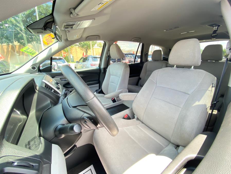 2021 Honda Pilot LX AWD, available for sale in Union, New Jersey | Drive Auto Boutique. Union, New Jersey 2021 Honda Pilot LX AWD, available for sale in Union, New Jersey | Drive Auto Boutique. Union, New Jersey