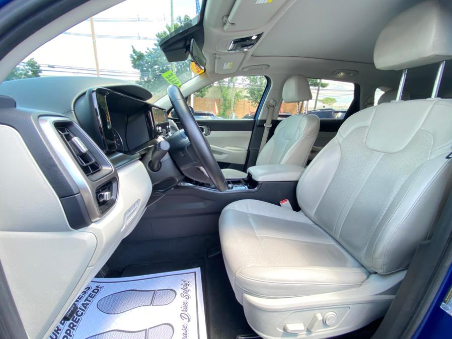 2022 Kia Sorento S FWD, available for sale in Union, New Jersey | Drive Auto Boutique. Union, New Jersey 2022 Kia Sorento S FWD, available for sale in Union, New Jersey | Drive Auto Boutique. Union, New Jersey