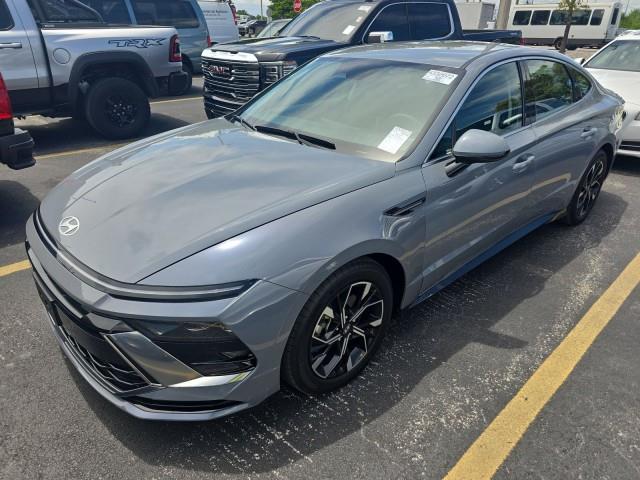 2025 Hyundai Sonata SEL, available for sale in Yonkers, New York | Westchester Auto Group. Yonkers, New York