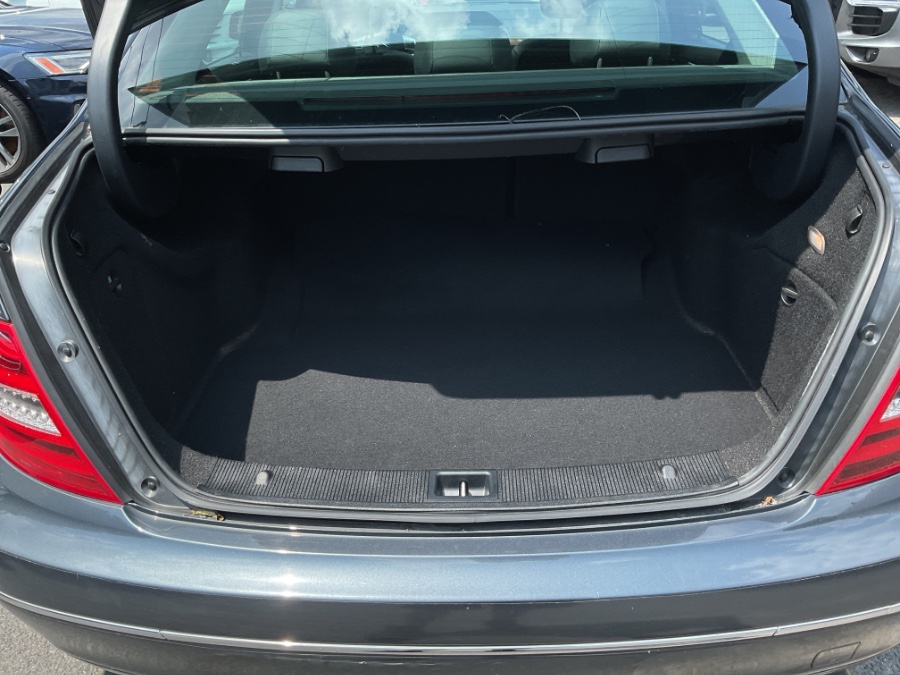 2013 Mercedes-Benz C-Class 4dr Sdn C300 Sport 4MATIC, available for sale in Waterbury, Connecticut | Jim Juliani Motors. Waterbury, Connecticut 2013 Mercedes-Benz C-Class 4dr Sdn C300 Sport 4MATIC, available for sale in Waterbury, Connecticut | Jim Juliani Motors. Waterbury, Connecticut