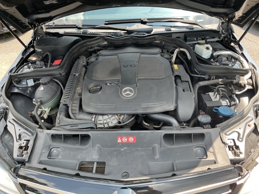 2013 Mercedes-Benz C-Class 4dr Sdn C300 Sport 4MATIC, available for sale in Waterbury, Connecticut | Jim Juliani Motors. Waterbury, Connecticut 2013 Mercedes-Benz C-Class 4dr Sdn C300 Sport 4MATIC, available for sale in Waterbury, Connecticut | Jim Juliani Motors. Waterbury, Connecticut