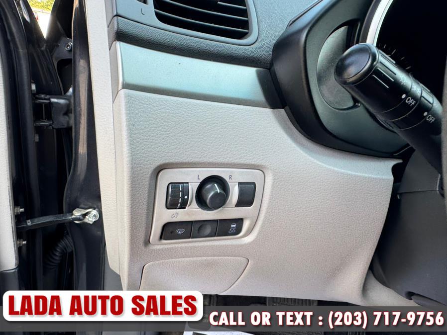 2011 Subaru Tribeca 4dr 3.6R Premium, available for sale in Bridgeport, Connecticut | Lada Auto Sales. Bridgeport, Connecticut 2011 Subaru Tribeca 4dr 3.6R Premium, available for sale in Bridgeport, Connecticut | Lada Auto Sales. Bridgeport, Connecticut