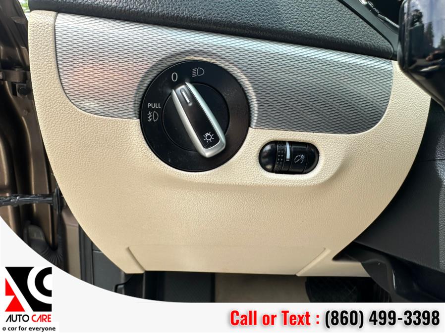 2015 Volkswagen Jetta Sedan 4dr Auto 1.8T SE PZEV, available for sale in Vernon , Connecticut | Auto Care Motors. Vernon , Connecticut 2015 Volkswagen Jetta Sedan 4dr Auto 1.8T SE PZEV, available for sale in Vernon , Connecticut | Auto Care Motors. Vernon , Connecticut
