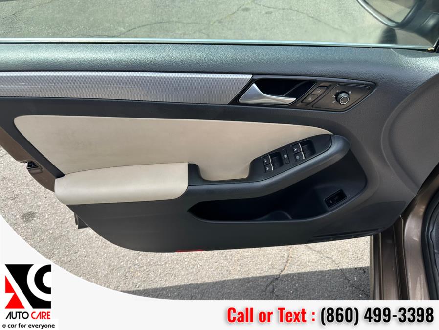 2015 Volkswagen Jetta Sedan 4dr Auto 1.8T SE PZEV, available for sale in Vernon , Connecticut | Auto Care Motors. Vernon , Connecticut 2015 Volkswagen Jetta Sedan 4dr Auto 1.8T SE PZEV, available for sale in Vernon , Connecticut | Auto Care Motors. Vernon , Connecticut