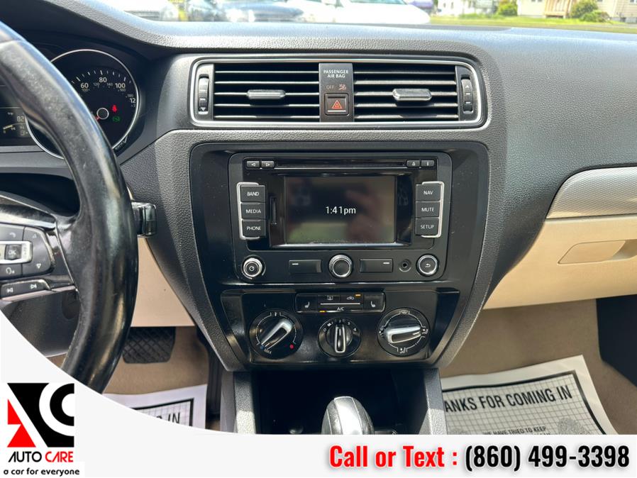 2015 Volkswagen Jetta Sedan 4dr Auto 1.8T SE PZEV, available for sale in Vernon , Connecticut | Auto Care Motors. Vernon , Connecticut 2015 Volkswagen Jetta Sedan 4dr Auto 1.8T SE PZEV, available for sale in Vernon , Connecticut | Auto Care Motors. Vernon , Connecticut