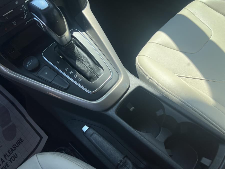 2018 Ford Focus Titanium Hatch, available for sale in Stamford, Connecticut | Harbor View Auto Sales LLC. Stamford, Connecticut 2018 Ford Focus Titanium Hatch, available for sale in Stamford, Connecticut | Harbor View Auto Sales LLC. Stamford, Connecticut