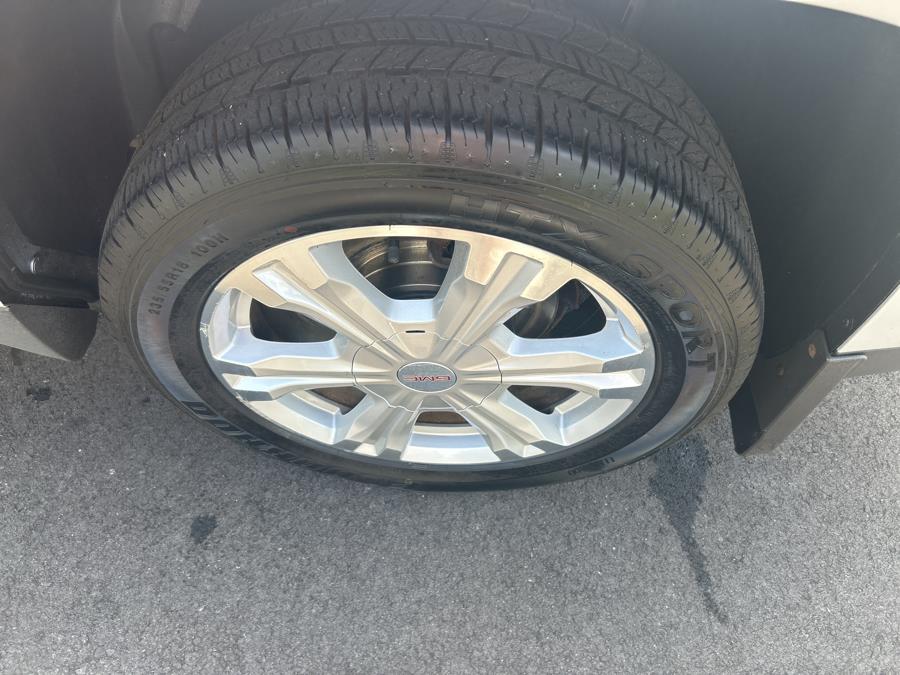 2017 GMC Terrain AWD 4dr SLE w/SLE-2, available for sale in Middletown, Connecticut | Newfield Auto Sales. Middletown, Connecticut 2017 GMC Terrain AWD 4dr SLE w/SLE-2, available for sale in Middletown, Connecticut | Newfield Auto Sales. Middletown, Connecticut