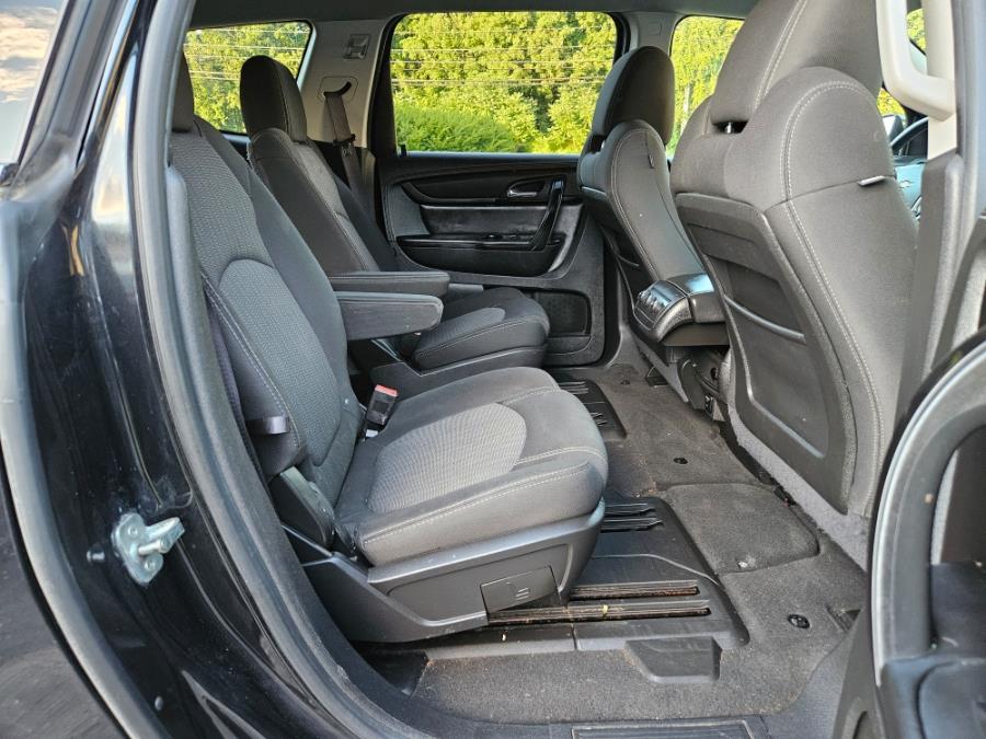2015 Chevrolet Traverse AWD 4dr LT w/1LT, available for sale in East Windsor, Connecticut | Toro Auto. East Windsor, Connecticut 2015 Chevrolet Traverse AWD 4dr LT w/1LT, available for sale in East Windsor, Connecticut | Toro Auto. East Windsor, Connecticut