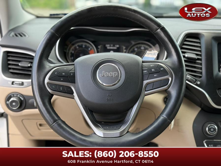 2019 Jeep Cherokee Latitude 4x4, available for sale in Hartford, Connecticut | Lex Autos LLC. Hartford, Connecticut 2019 Jeep Cherokee Latitude 4x4, available for sale in Hartford, Connecticut | Lex Autos LLC. Hartford, Connecticut