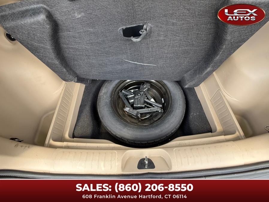 2019 Jeep Cherokee Latitude 4x4, available for sale in Hartford, Connecticut | Lex Autos LLC. Hartford, Connecticut 2019 Jeep Cherokee Latitude 4x4, available for sale in Hartford, Connecticut | Lex Autos LLC. Hartford, Connecticut