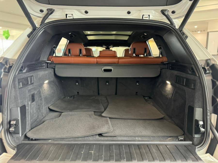 2019 BMW X5 xDrive40i Sports Activity Vehicle, available for sale in Franklin Square, New York | Luxury Motor Club. Franklin Square, New York 2019 BMW X5 xDrive40i Sports Activity Vehicle, available for sale in Franklin Square, New York | Luxury Motor Club. Franklin Square, New York
