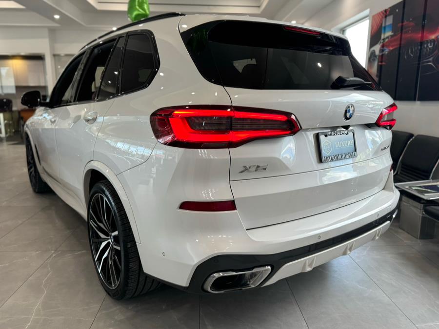 2019 BMW X5 xDrive40i Sports Activity Vehicle, available for sale in Franklin Square, New York | Luxury Motor Club. Franklin Square, New York 2019 BMW X5 xDrive40i Sports Activity Vehicle, available for sale in Franklin Square, New York | Luxury Motor Club. Franklin Square, New York