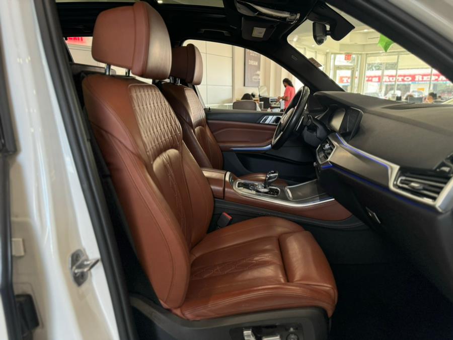 2019 BMW X5 xDrive40i Sports Activity Vehicle, available for sale in Franklin Square, New York | Luxury Motor Club. Franklin Square, New York 2019 BMW X5 xDrive40i Sports Activity Vehicle, available for sale in Franklin Square, New York | Luxury Motor Club. Franklin Square, New York