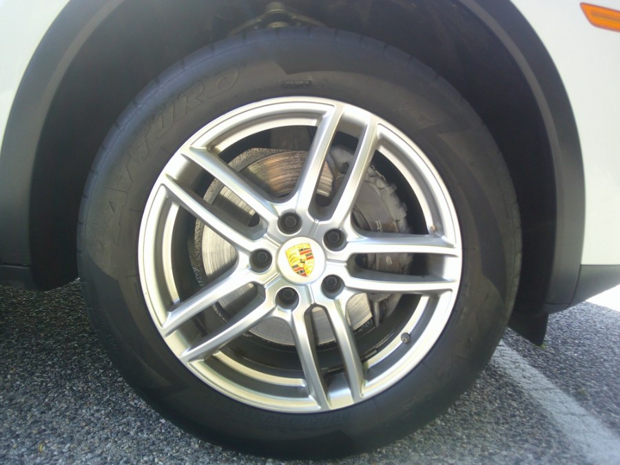 2016 Porsche Cayenne AWD 4dr, available for sale in Massapequa, New York | South Shore Auto Brokers & Sales. Massapequa, New York 2016 Porsche Cayenne AWD 4dr, available for sale in Massapequa, New York | South Shore Auto Brokers & Sales. Massapequa, New York