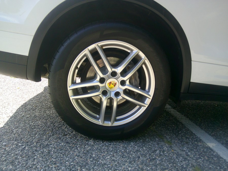 2016 Porsche Cayenne AWD 4dr, available for sale in Massapequa, New York | South Shore Auto Brokers & Sales. Massapequa, New York 2016 Porsche Cayenne AWD 4dr, available for sale in Massapequa, New York | South Shore Auto Brokers & Sales. Massapequa, New York
