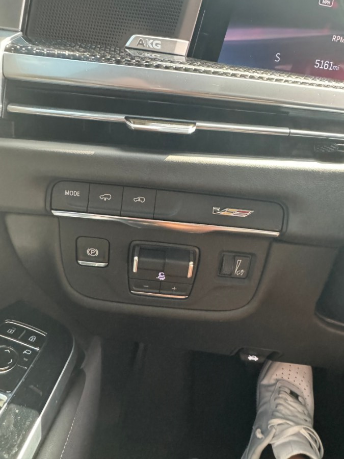 2025 Cadillac Escalade ESV AWD 4dr V-Series, available for sale in Jamaica, New York | Jamaica Motor Sports. Jamaica, New York 2025 Cadillac Escalade ESV AWD 4dr V-Series, available for sale in Jamaica, New York | Jamaica Motor Sports. Jamaica, New York