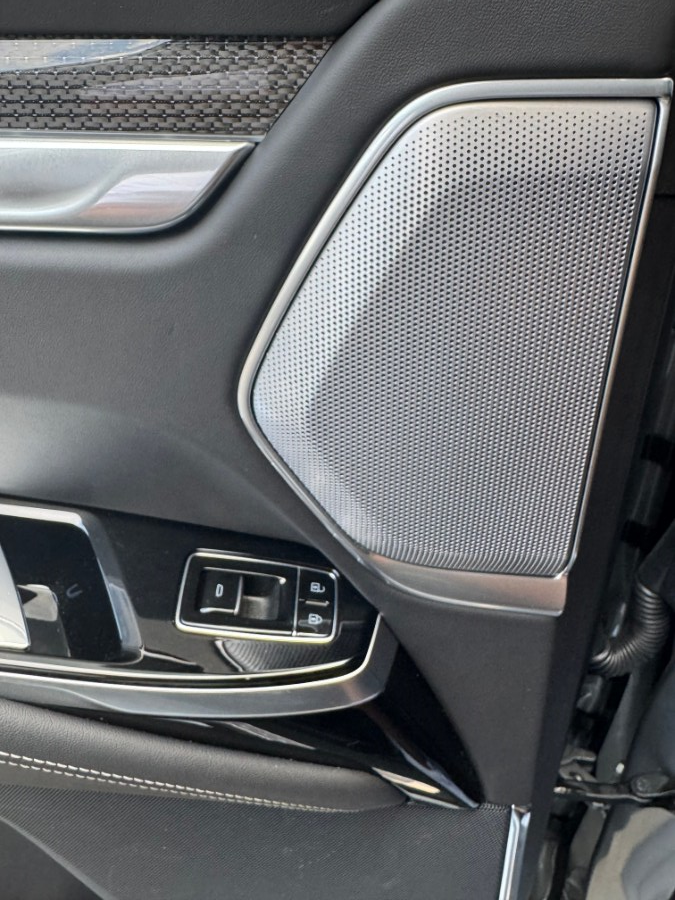 2025 Cadillac Escalade ESV AWD 4dr V-Series, available for sale in Jamaica, New York | Jamaica Motor Sports. Jamaica, New York 2025 Cadillac Escalade ESV AWD 4dr V-Series, available for sale in Jamaica, New York | Jamaica Motor Sports. Jamaica, New York