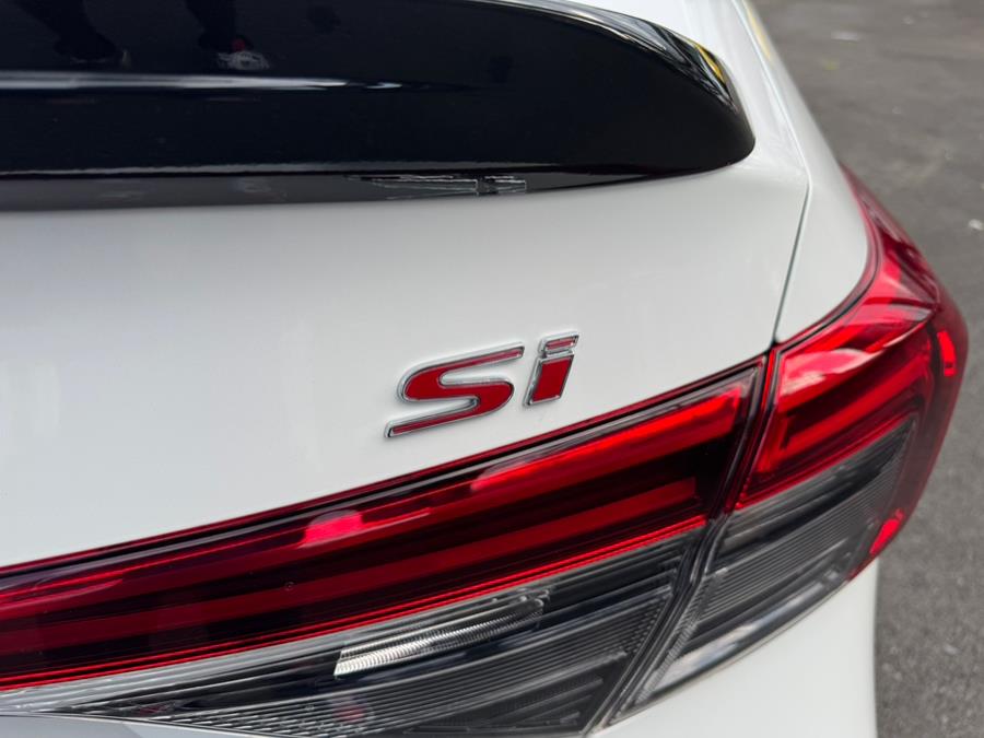 2023 Honda Civic Si Manual, available for sale in Jamaica, New York | Jamaica Motor Sports. Jamaica, New York 2023 Honda Civic Si Manual, available for sale in Jamaica, New York | Jamaica Motor Sports. Jamaica, New York