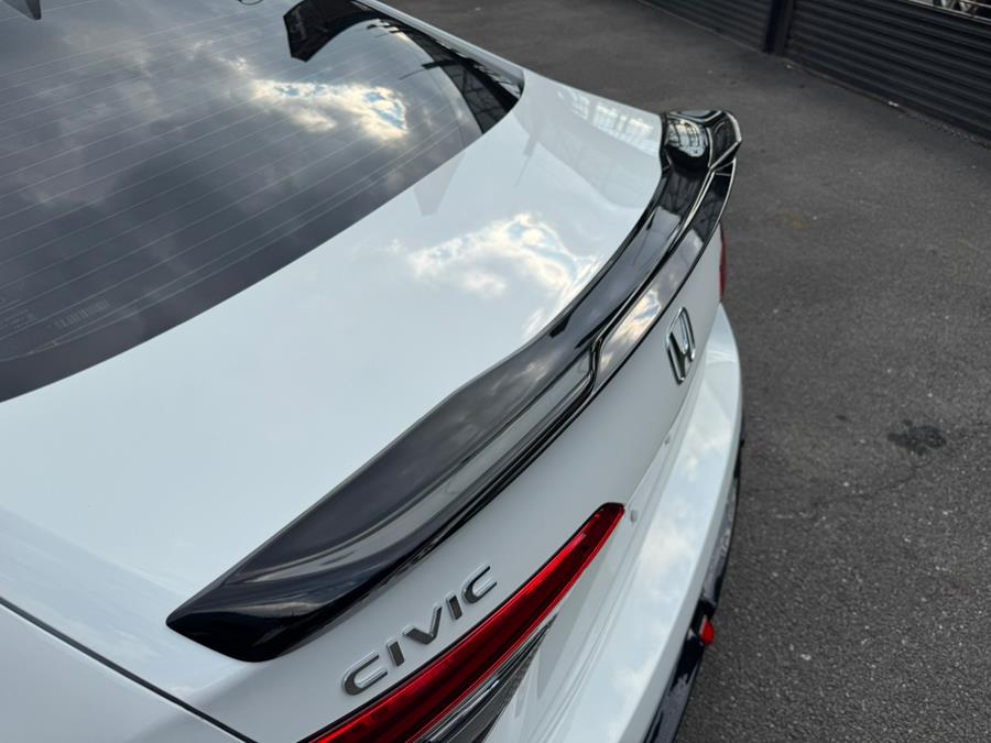 2023 Honda Civic Si Manual, available for sale in Jamaica, New York | Jamaica Motor Sports. Jamaica, New York 2023 Honda Civic Si Manual, available for sale in Jamaica, New York | Jamaica Motor Sports. Jamaica, New York
