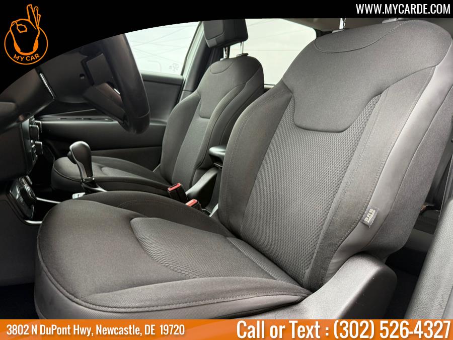 2019 Jeep Renegade Altitude 4x4, available for sale in New Castle, Delaware | My Car. New Castle, Delaware 2019 Jeep Renegade Altitude 4x4, available for sale in New Castle, Delaware | My Car. New Castle, Delaware