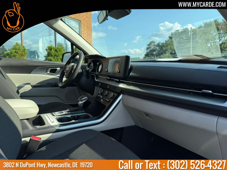 2023 Kia Carnival LX FWD, available for sale in New Castle, Delaware | My Car. New Castle, Delaware 2023 Kia Carnival LX FWD, available for sale in New Castle, Delaware | My Car. New Castle, Delaware