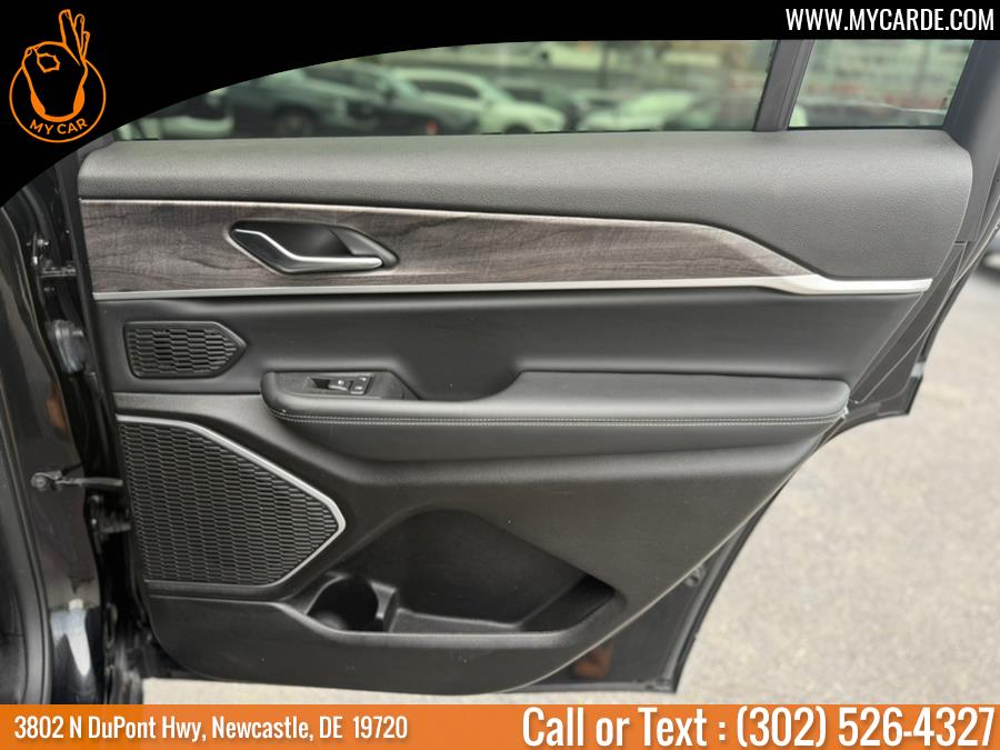 2022 Jeep Grand Cherokee L Limited 4x4, available for sale in New Castle, Delaware | My Car. New Castle, Delaware 2022 Jeep Grand Cherokee L Limited 4x4, available for sale in New Castle, Delaware | My Car. New Castle, Delaware